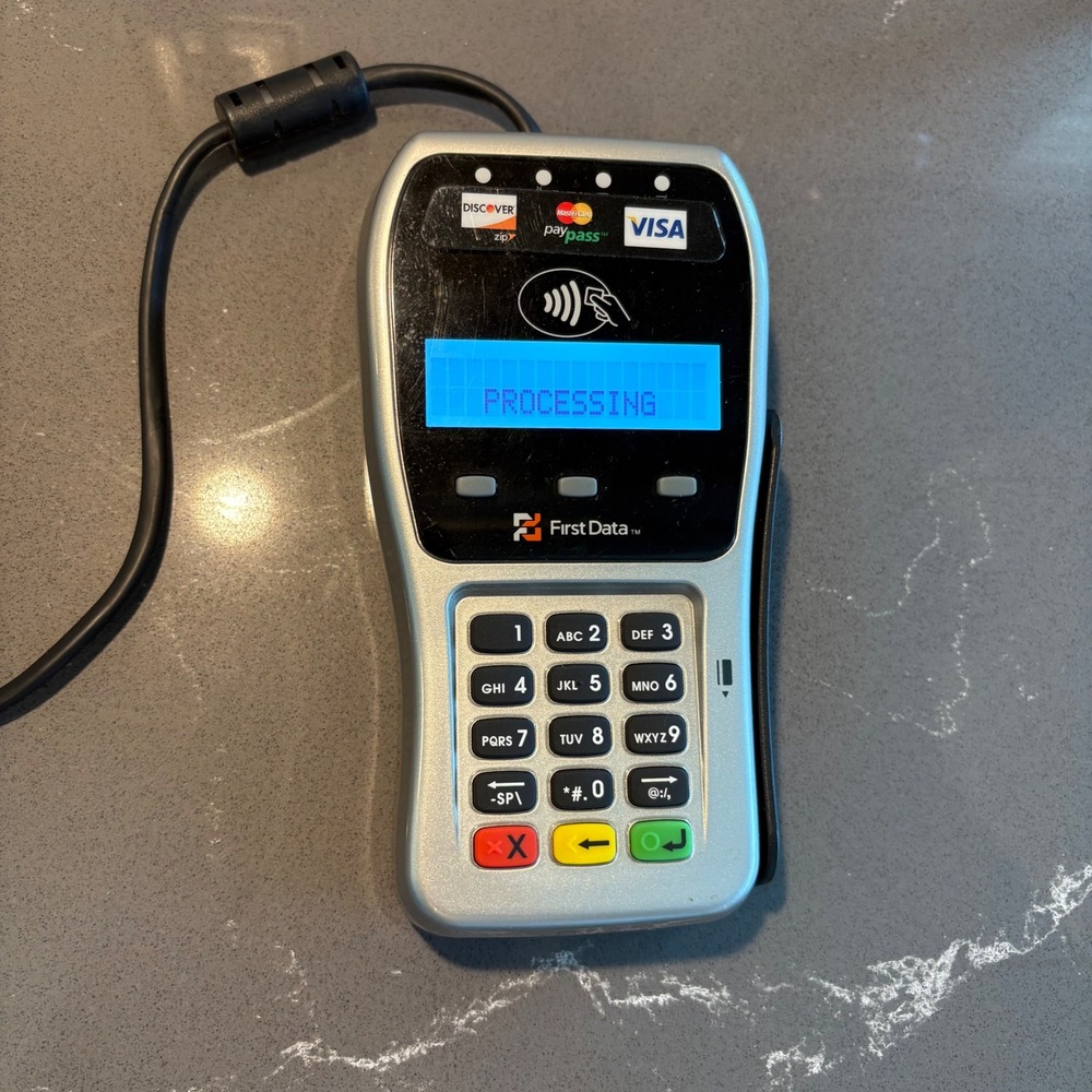 First Data FD35 Credit Card Terminal Reader Payment Processing System Processing - Picture 2 of 6